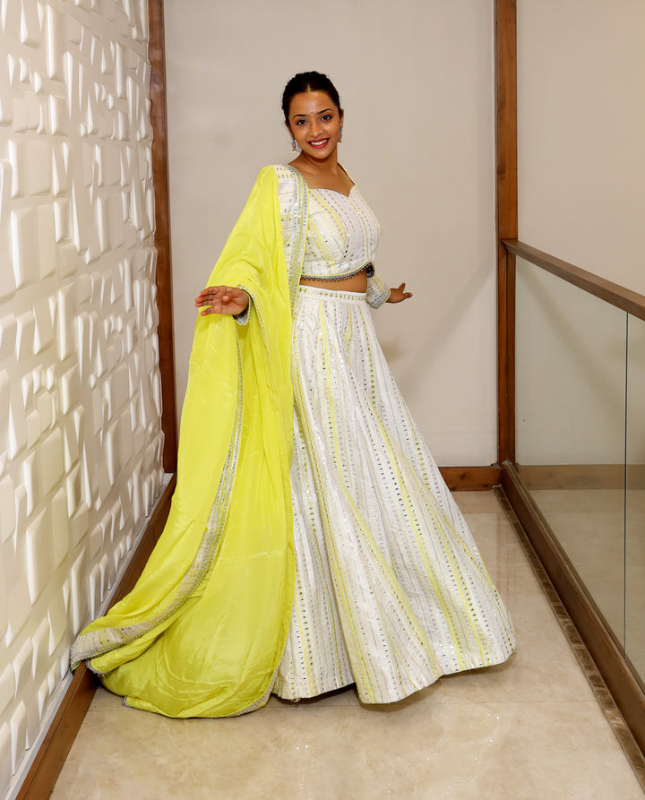 Vaarabella White Lehenga - Yellow Dupatta