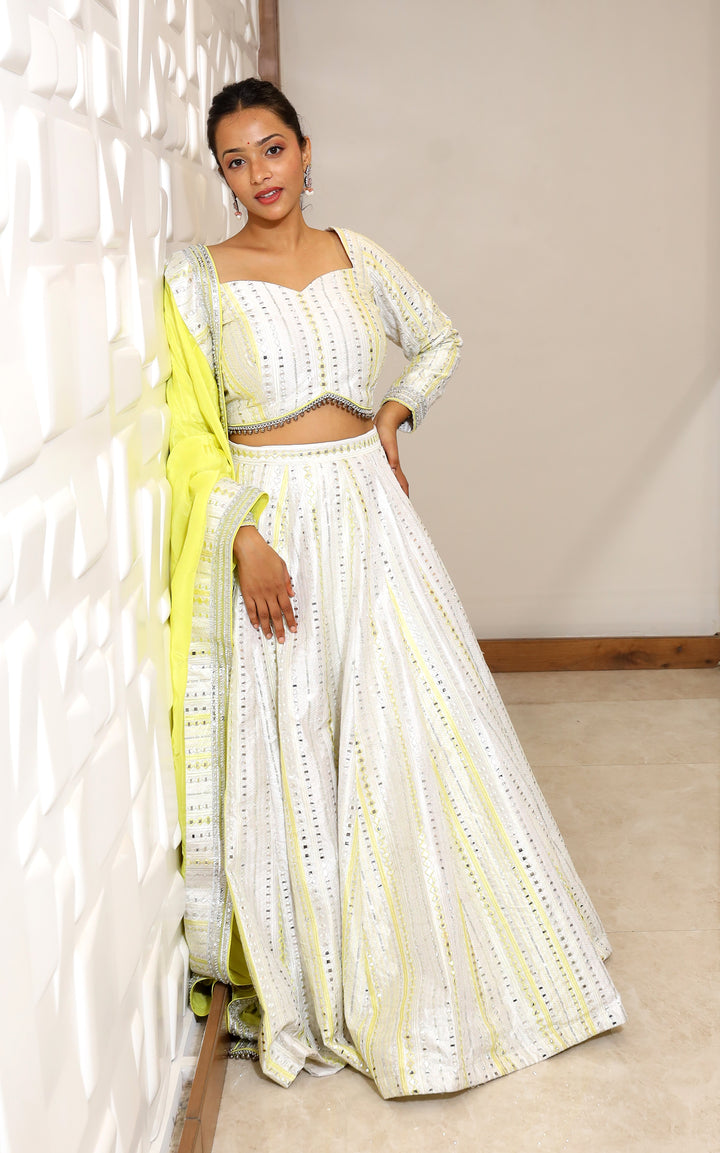 Vaarabella White Lehenga - Yellow Dupatta