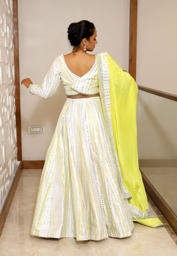 Vaarabella White Lehenga - Yellow Dupatta