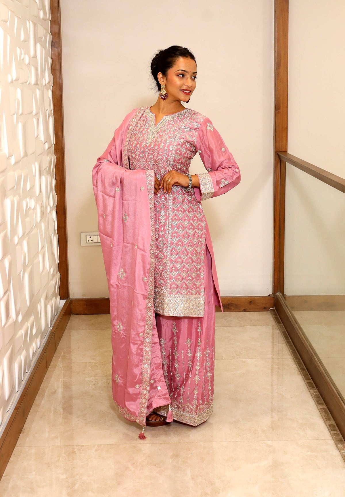 Pink Premium Crepe Kurta Set For Women