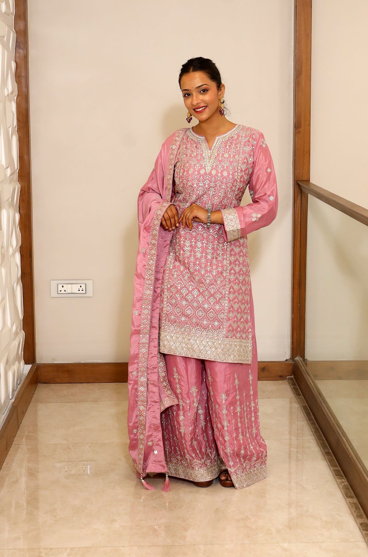 Pink Premium Crepe Kurta Set For Women
